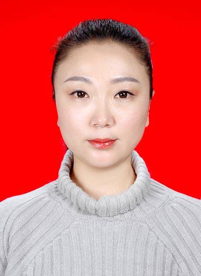 李萌头像