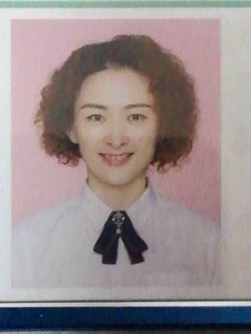 郭玲头像