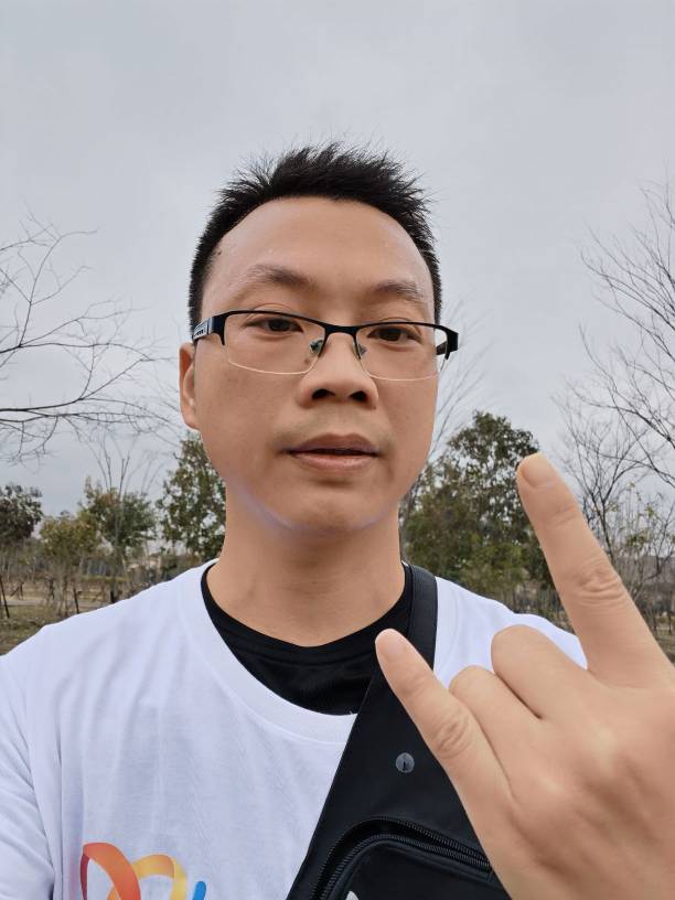 李桂平头像