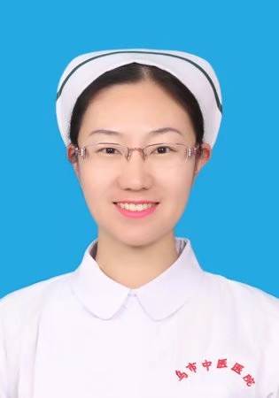 刘尹丽头像