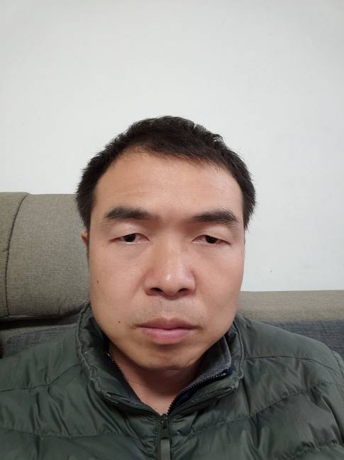 陈飞头像