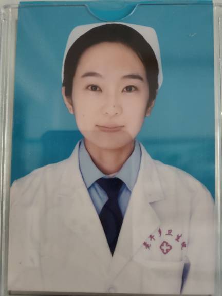 杨亚楠头像