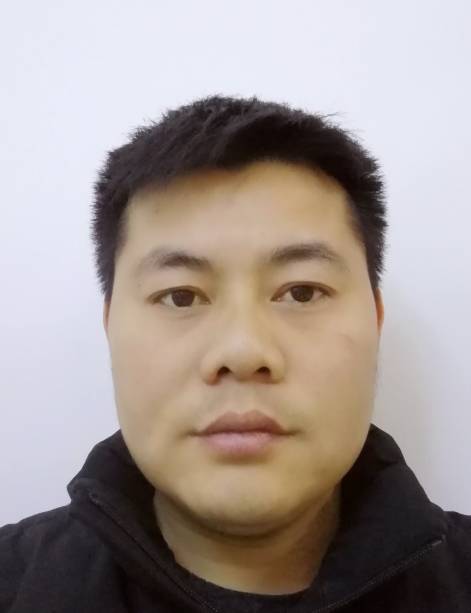 侯云峰头像