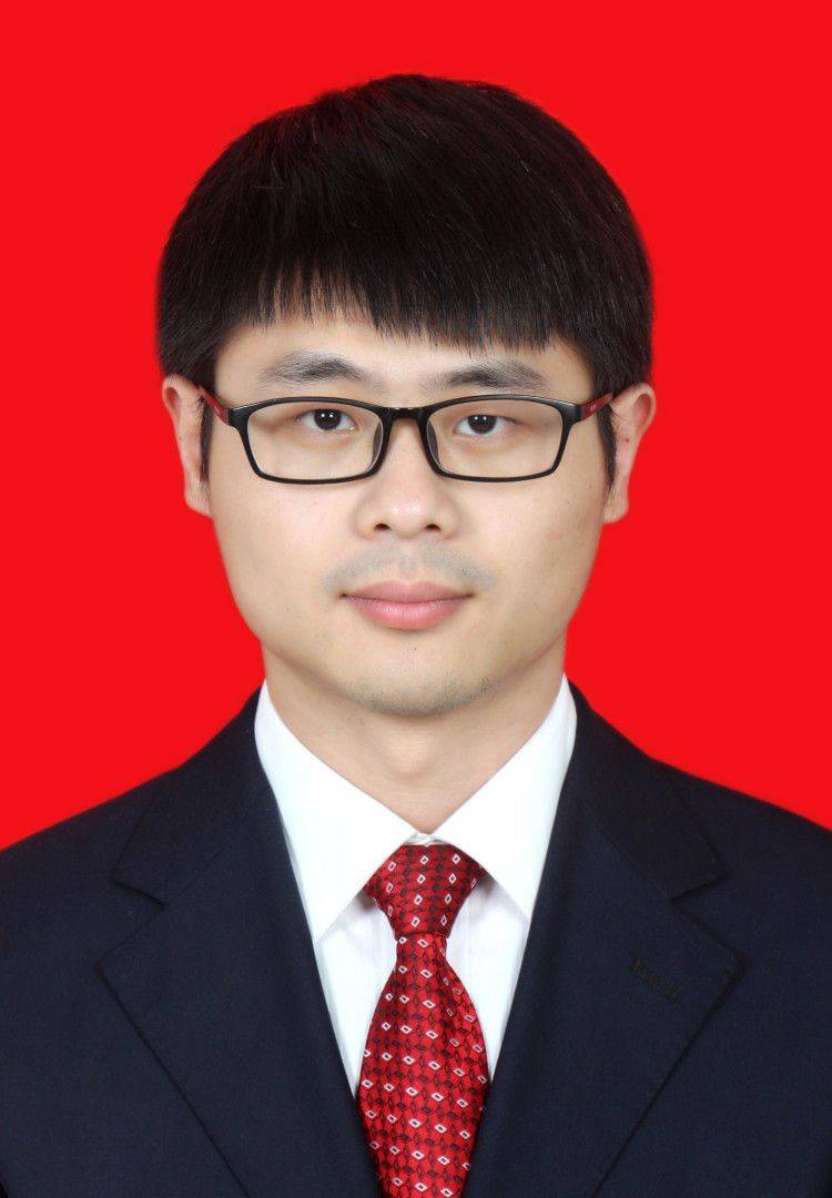 钟世超头像