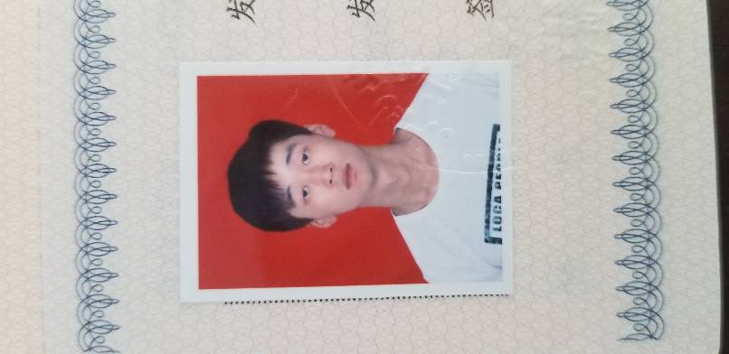 王亚春头像