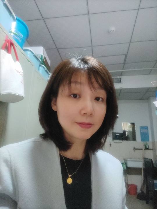 吴娟头像