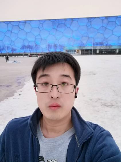 王旭头像