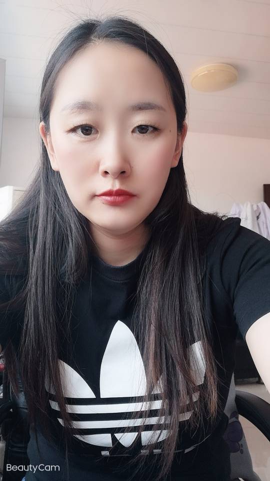 李娜娜头像