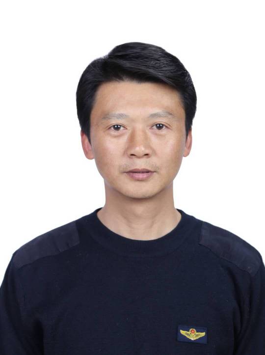 陈文清头像