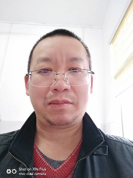 雷泽宝头像
