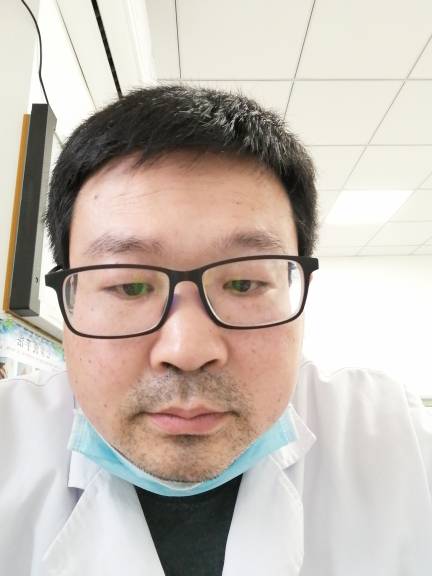 杨波头像