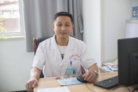 马静头像