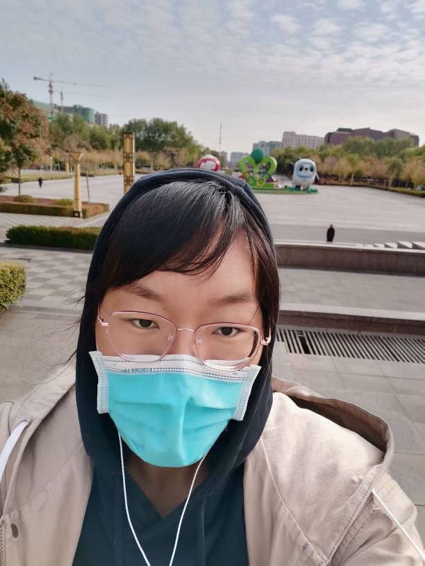 刘苗苗头像