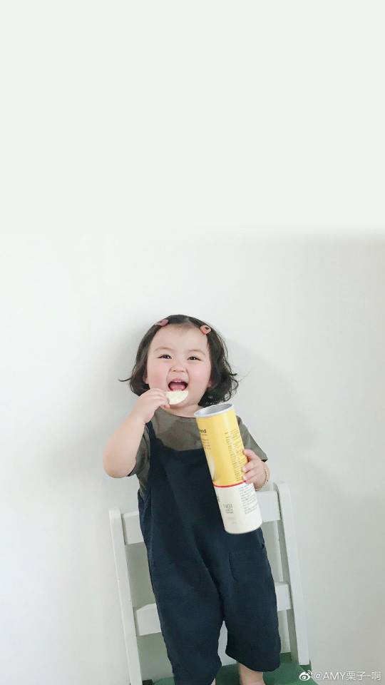 伍艳头像