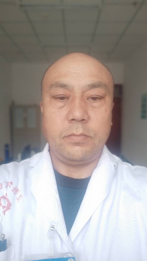 库尔班·卡地尔头像
