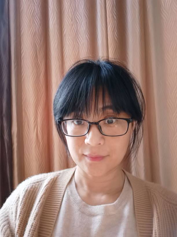 向琼头像