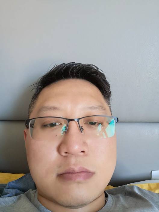 金毅头像