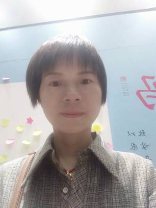 刘菊英头像