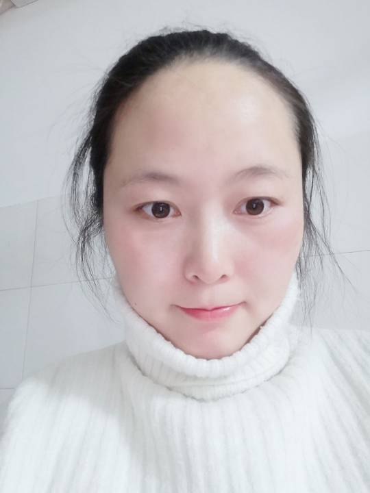 徐珊头像