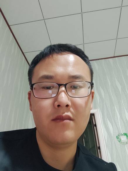 耿立山头像