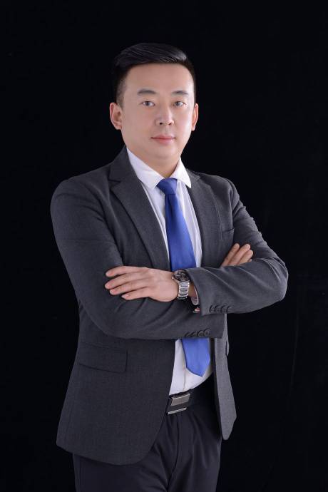 李亚彬头像