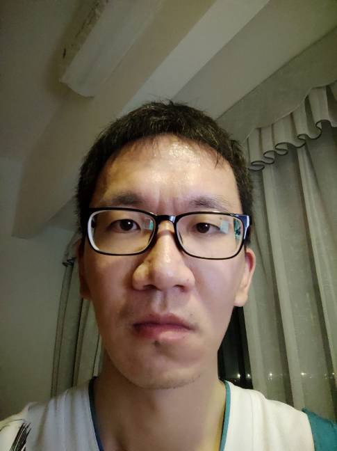 严学成头像