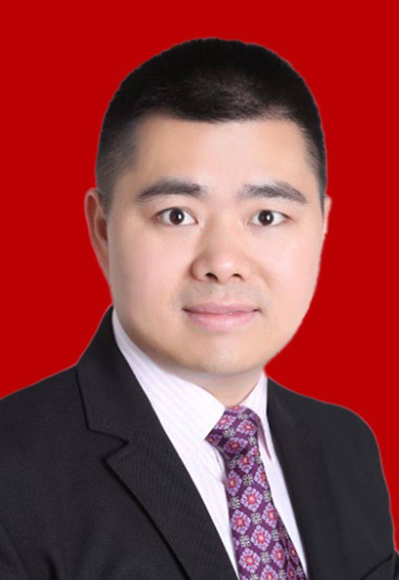 章伟头像