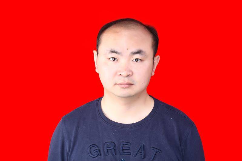 李保珍头像