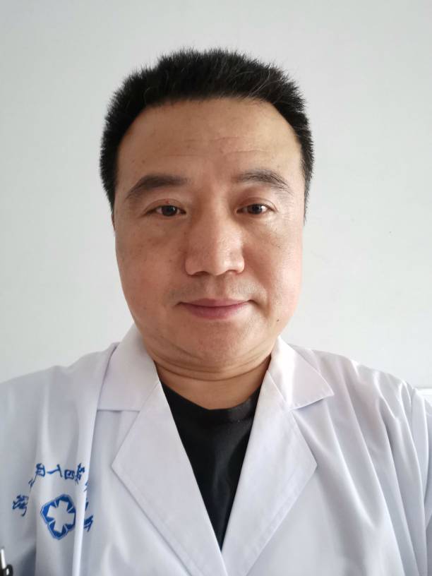 吕钢强头像