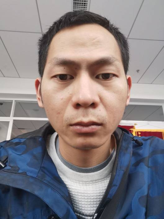熊俊头像