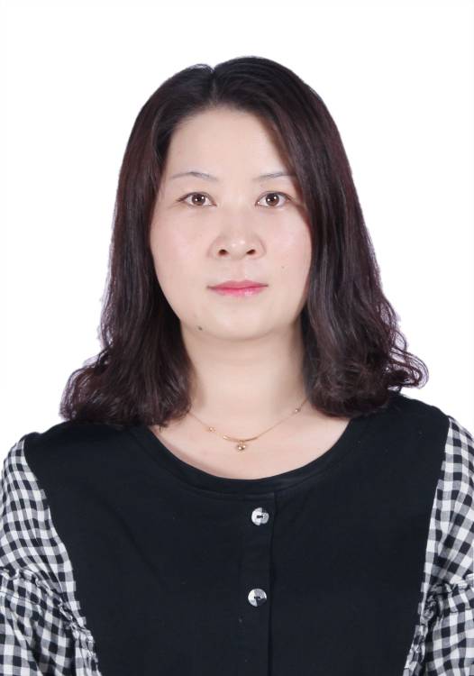 王晶头像