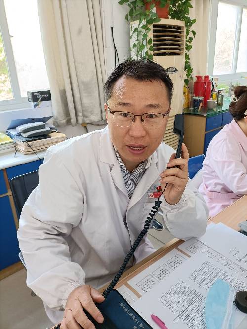 夏晓斌头像