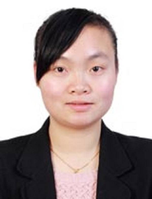 朱效莹头像