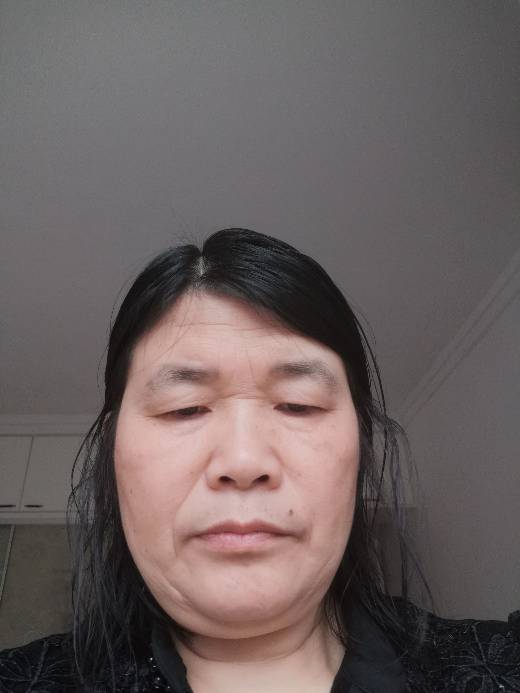 刘苏红头像