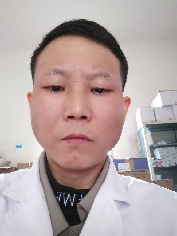 周少文头像