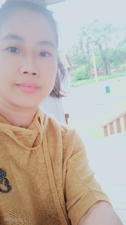 洪月清头像