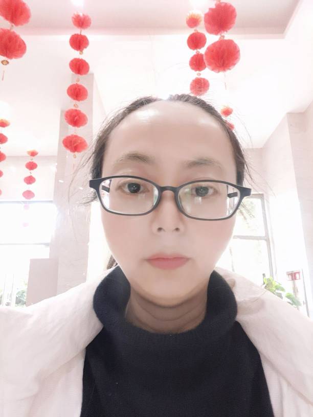 胡张春头像