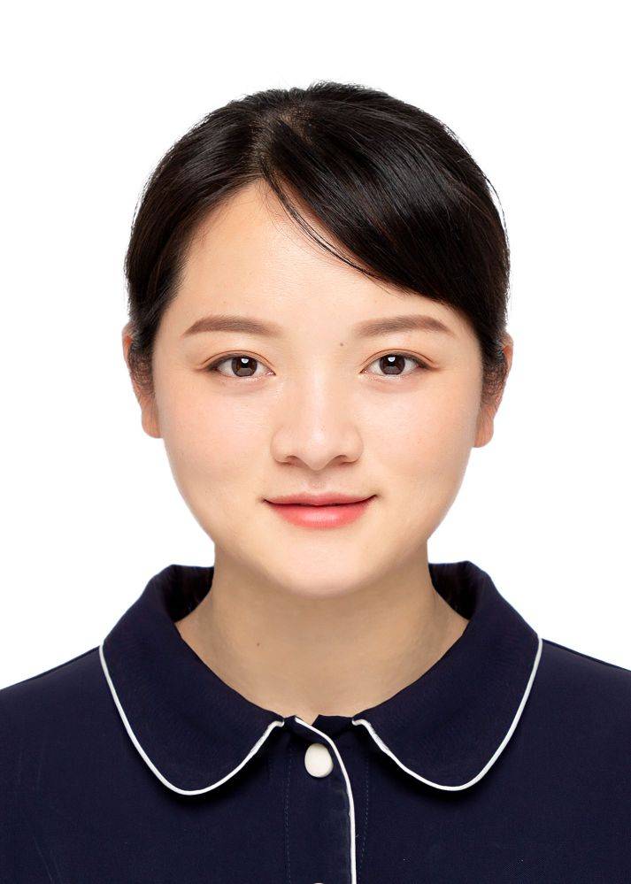 沈喃喃头像