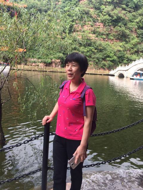 郭树青头像