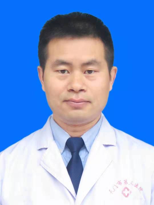 杨群头像