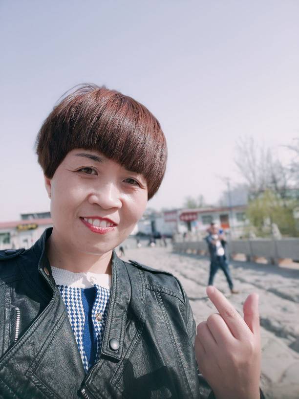 张继红头像