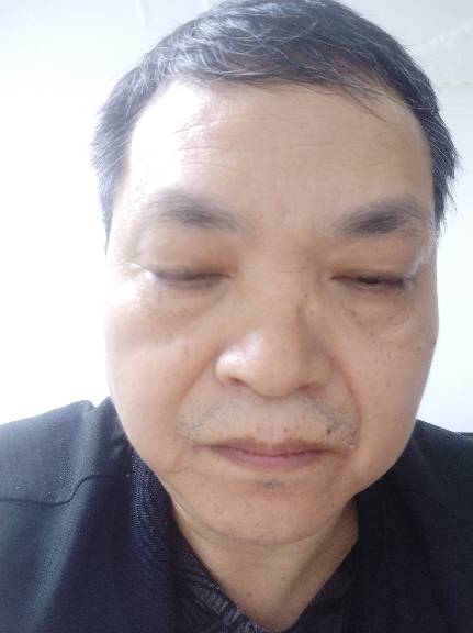 樊文清头像