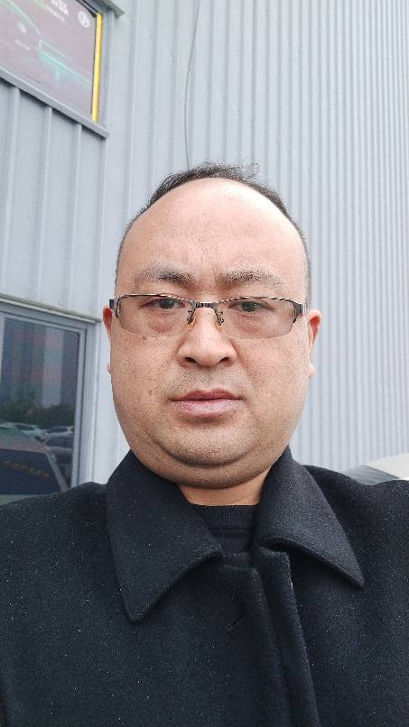 王庆中头像