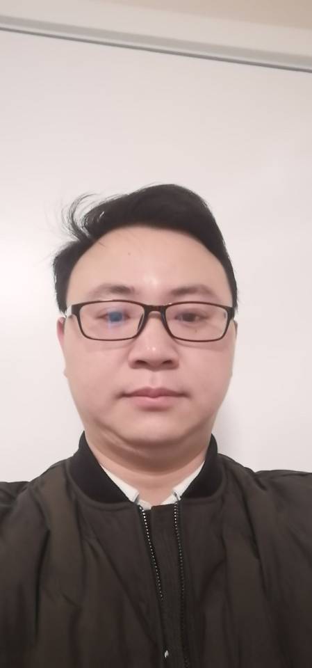 张英峰头像