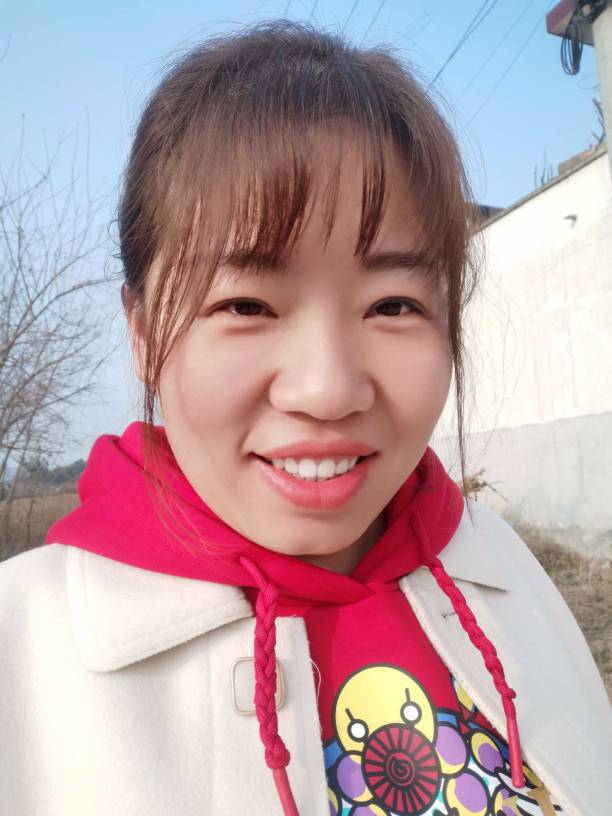 黄丰肖头像