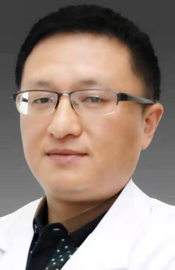 郭霖森头像
