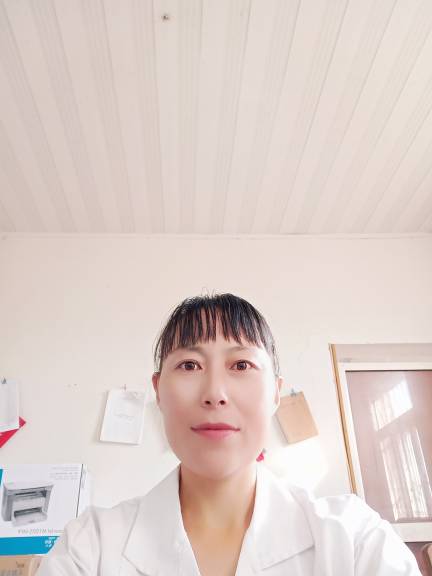 杨康红头像