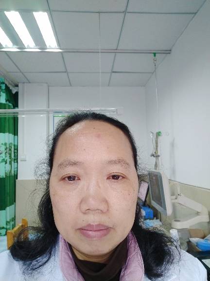 谭继红头像