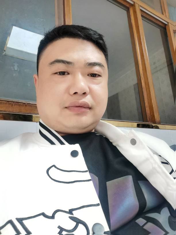 胡志辉头像