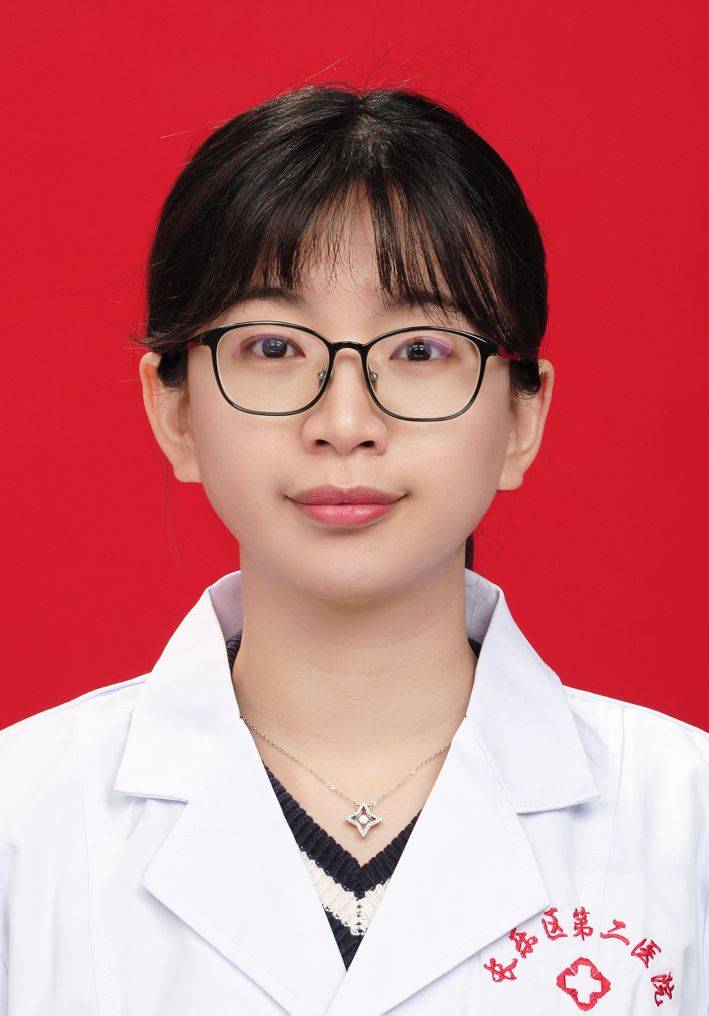 李静婷头像